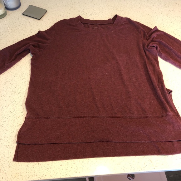 Alo Yoga T-Shirt - Picture 5 of 8